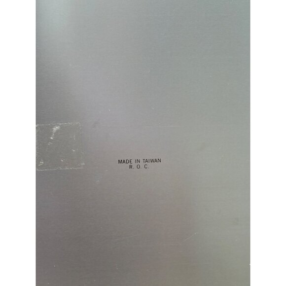 Vintage Round Metal Merry Christmas Santa Cookie Tin Serving Tray Red Taiwan - Picture 4 of 4